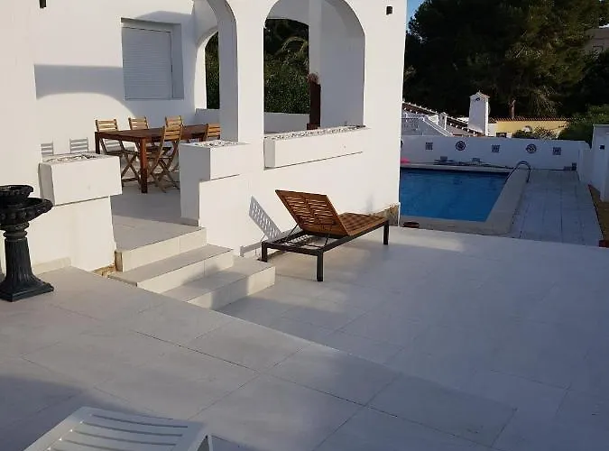 Sofia Dehesa de Campoamor (Orihuela Costa)